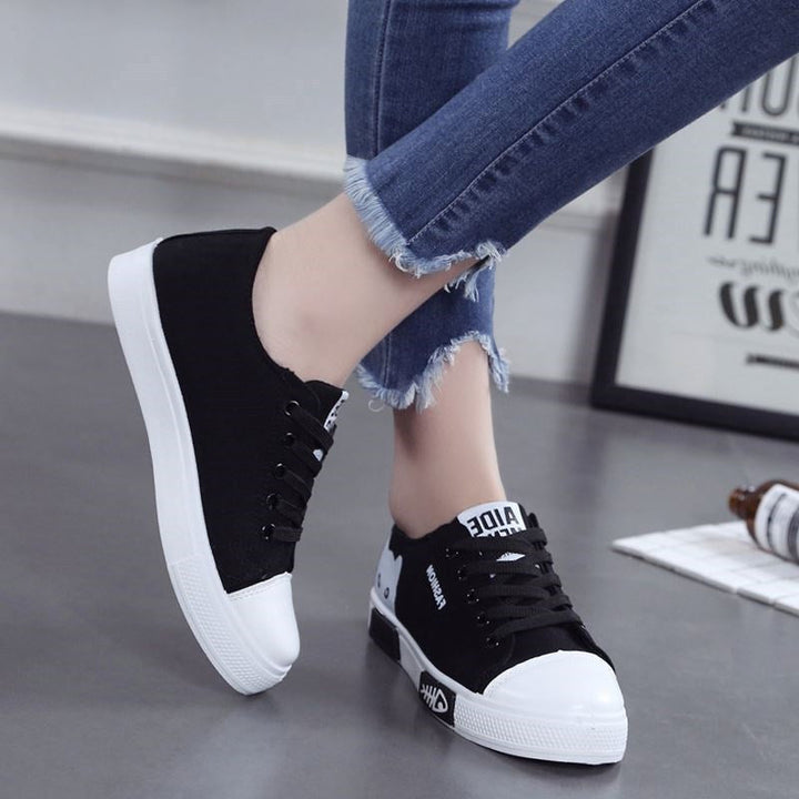 Nora – Unisex Canvas Sneakers für Komfort und Stil